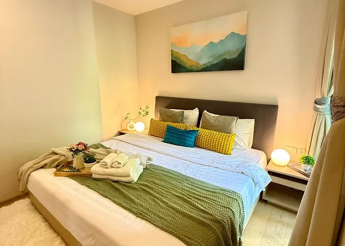 Cozy Spacious 1br 2bed Gardenview 500m Bts Thonglo, Samitivej, Skv49, Rooftop Pool, Fast 500mbps Wifi