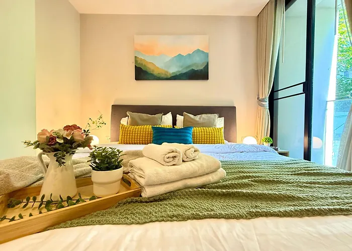Cozy Spacious 1br 2bed Gardenview 500m Bts Thonglo, Samitivej, Skv49, Rooftop Pool, Fast 500mbps Wifi
