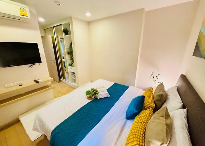 Cozy Spacious 1br 2bed Gardenview 500m Bts Thonglo, Samitivej, Skv49, Rooftop Pool, Fast 500mbps Wifi *