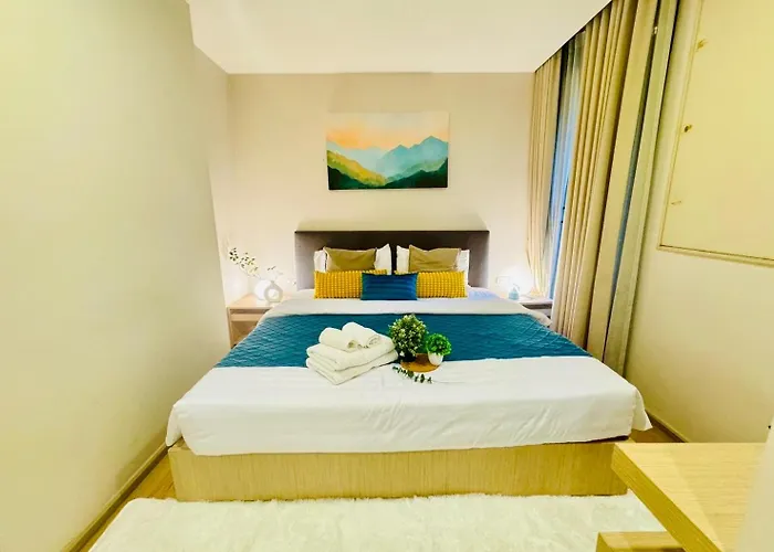 Cozy Spacious 1br 2bed Gardenview 500m Bts Thonglo, Samitivej, Skv49, Rooftop Pool, Fast 500mbps Wifi * Bangkok